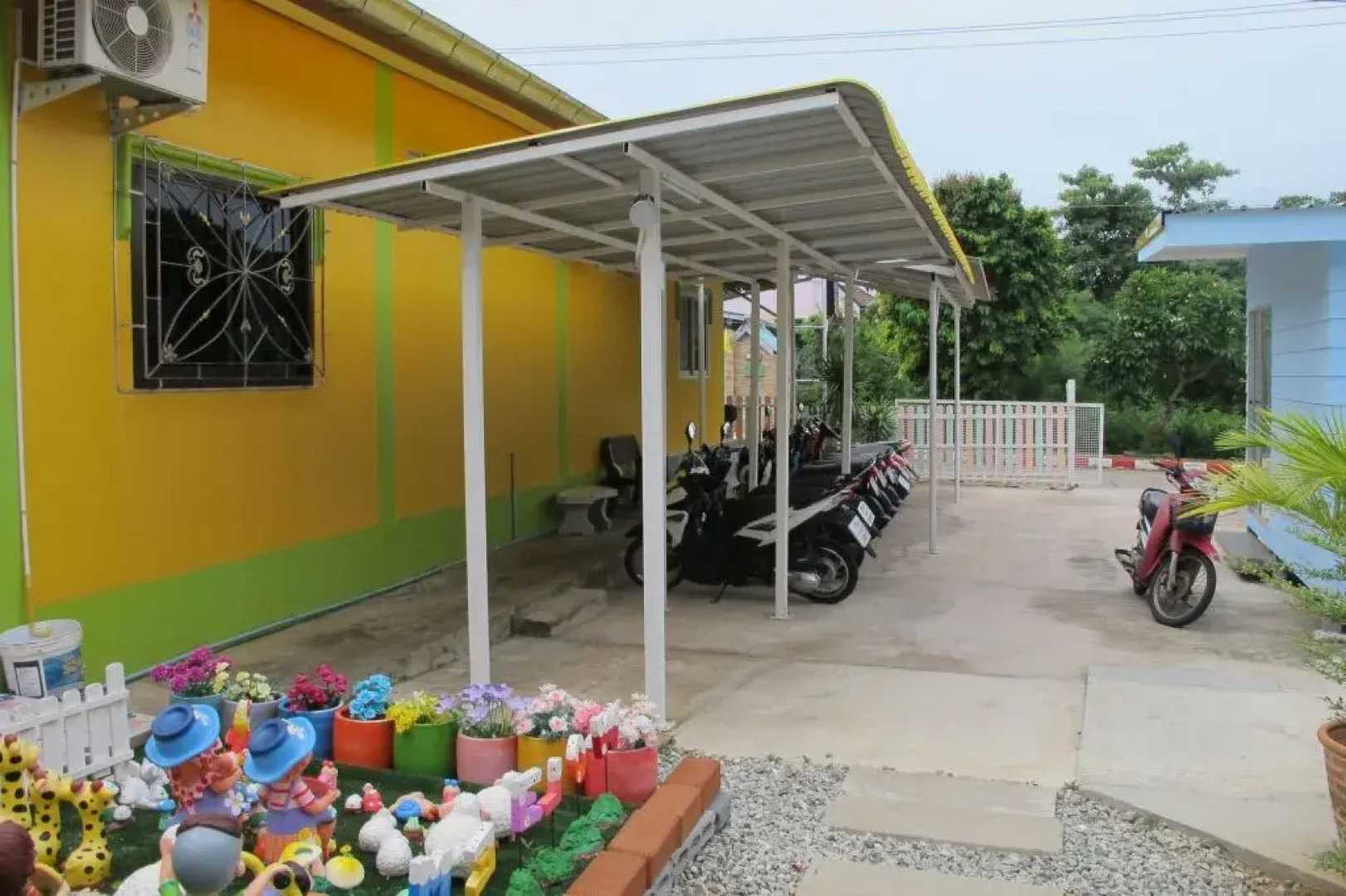 Plaifah Bungalow Koh Sichang