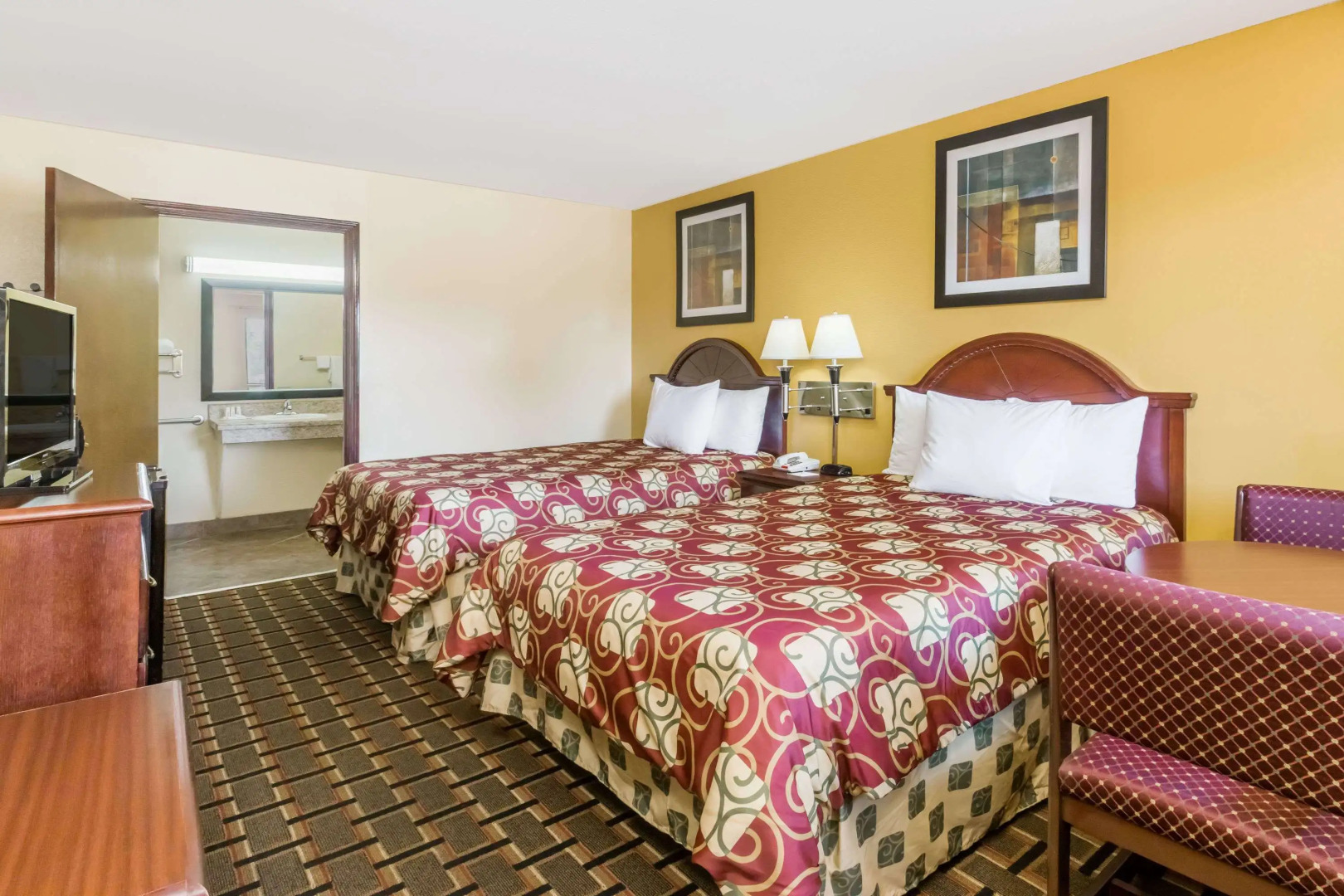 Days Inn by Wyndham Blakely