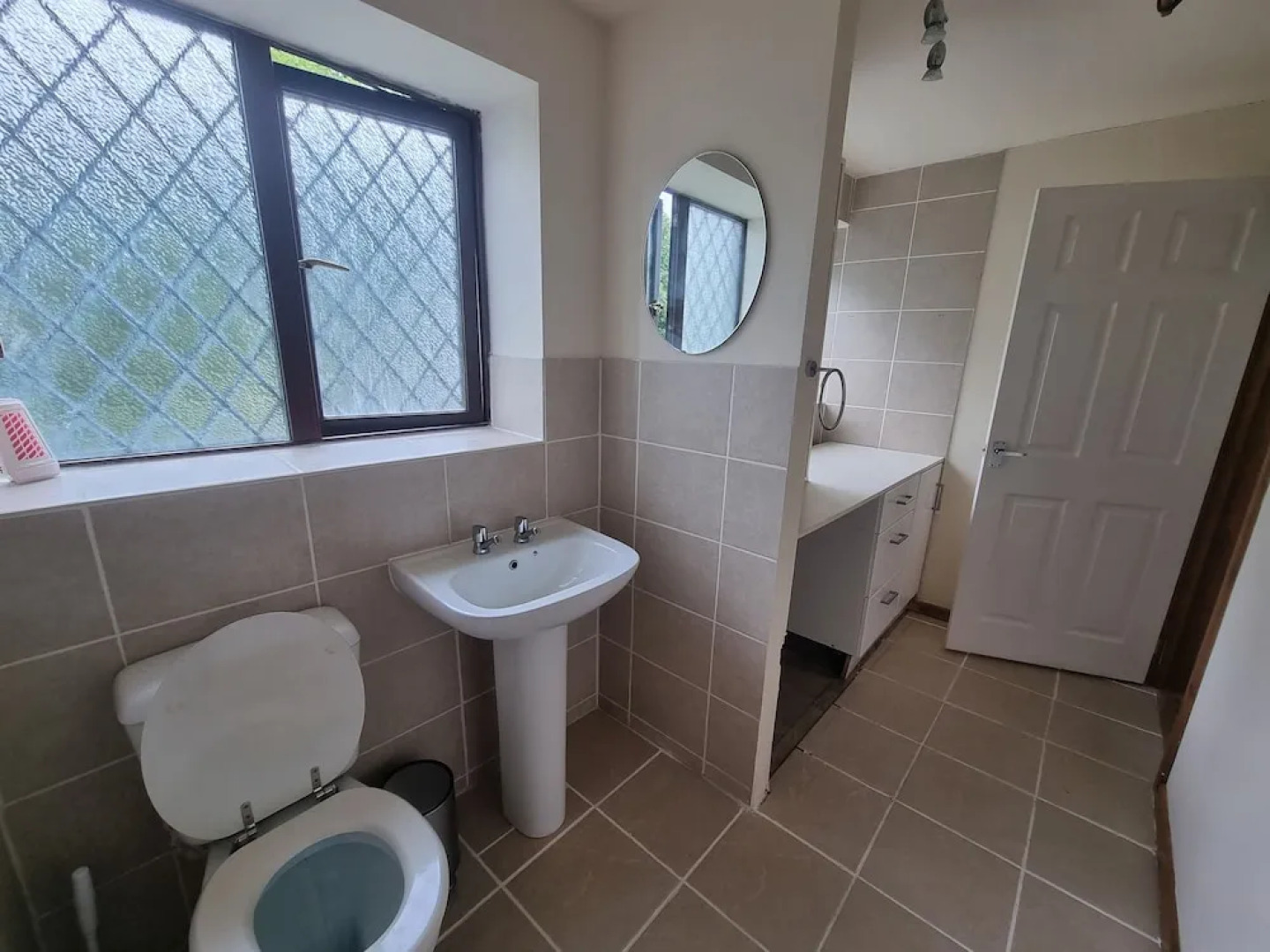 Stunning 2-bed House in Saint Columb