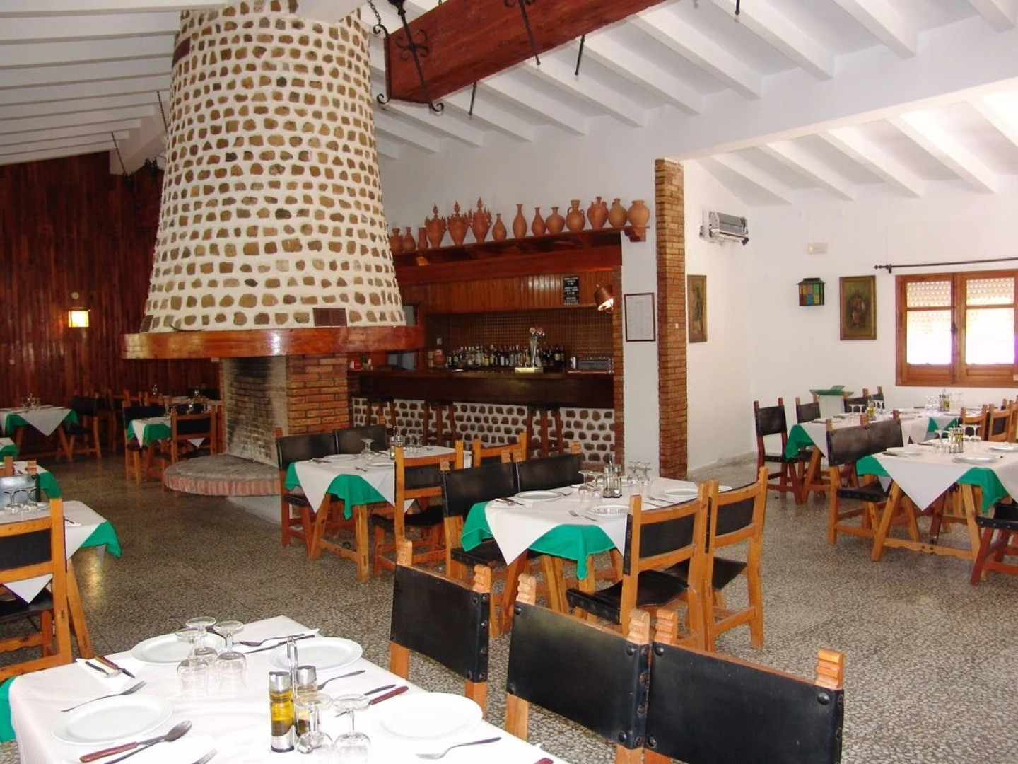 Balneario de Alicún de las Torres