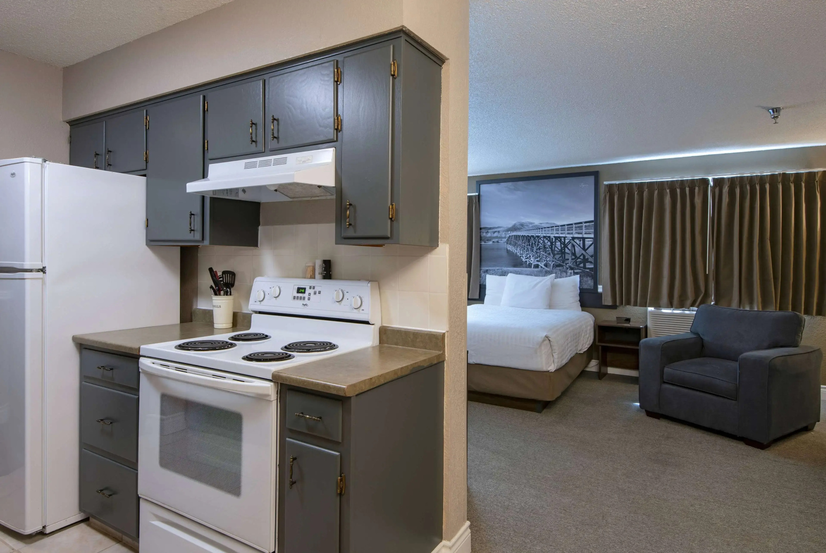 Super 8 by Wyndham Kamloops On The Hill
