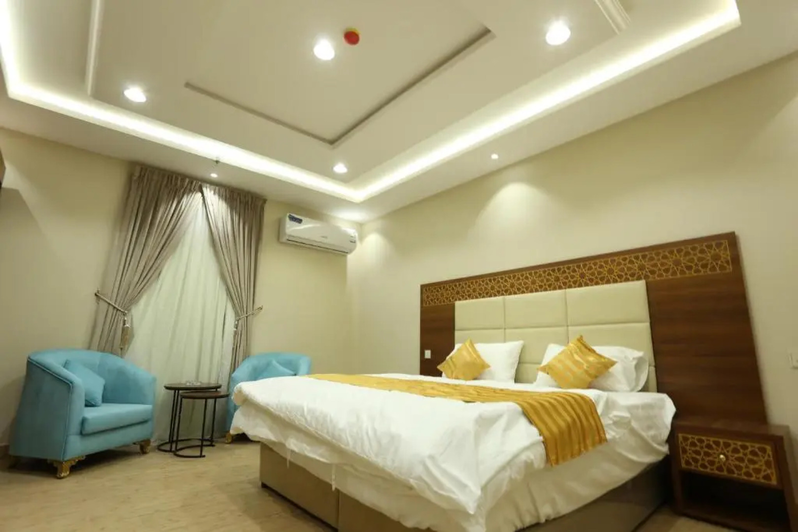 منتجع المخمل السياحي