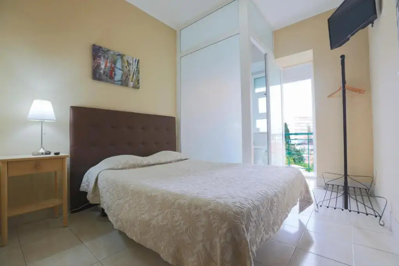 V Dinastia Guesthouse