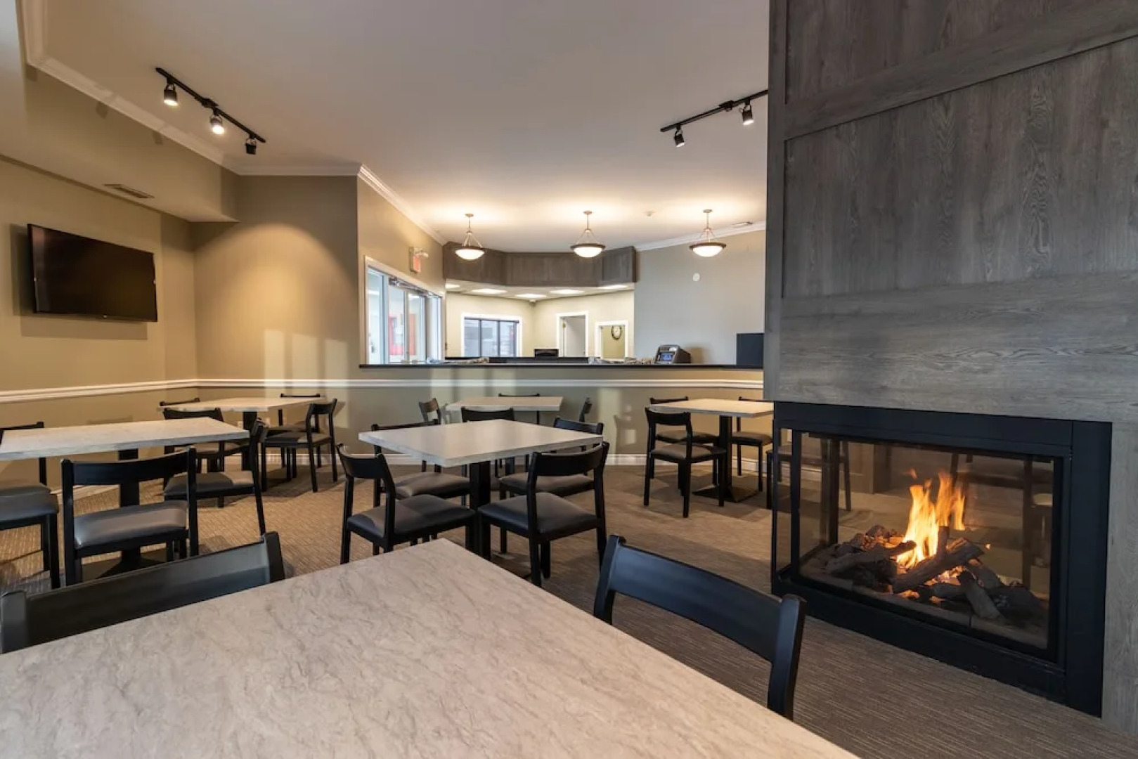 BCMInns Fort McMurray