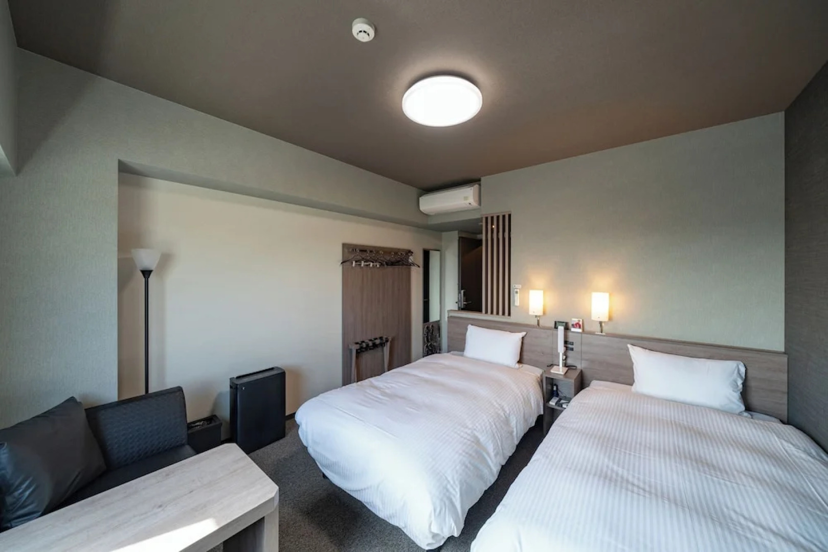 Hotel Route Inn Tokushima Airport -Matsushige smart inter-