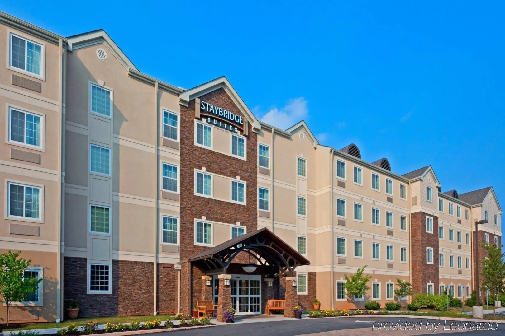 Staybridge Suites Philadelphia Valley Forge 422 by IHG