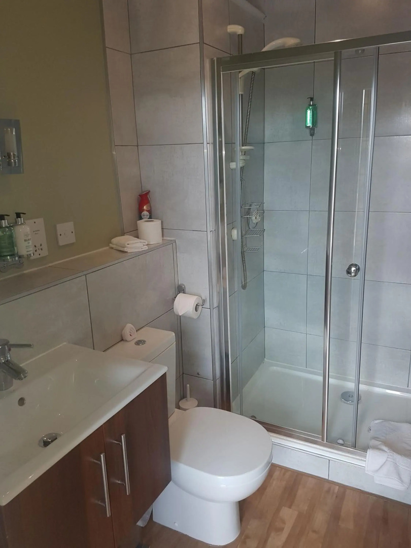 The Glenerne Guest House