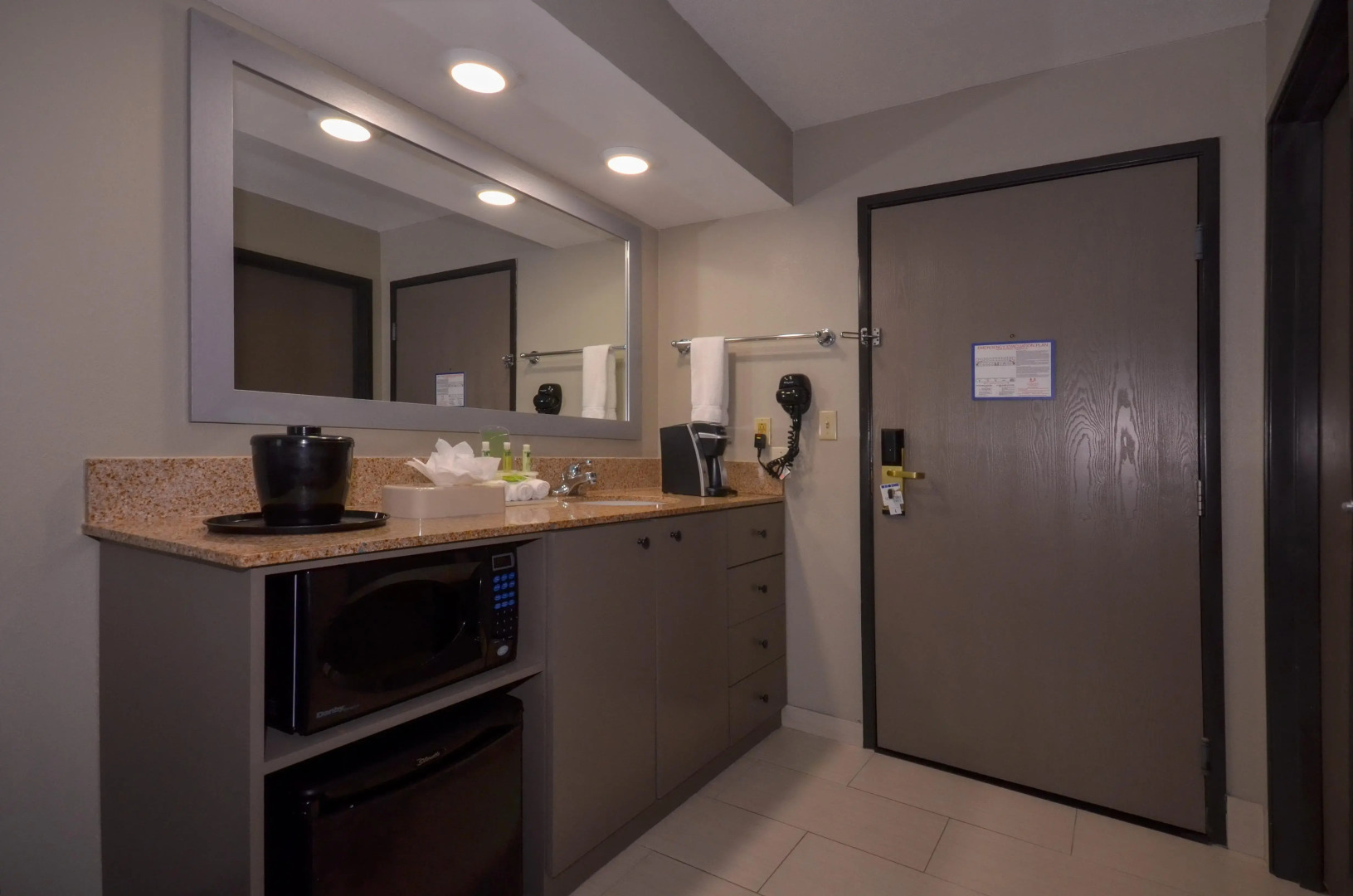 Holiday Inn Express Fayetteville- Univ of AR Area by IHG