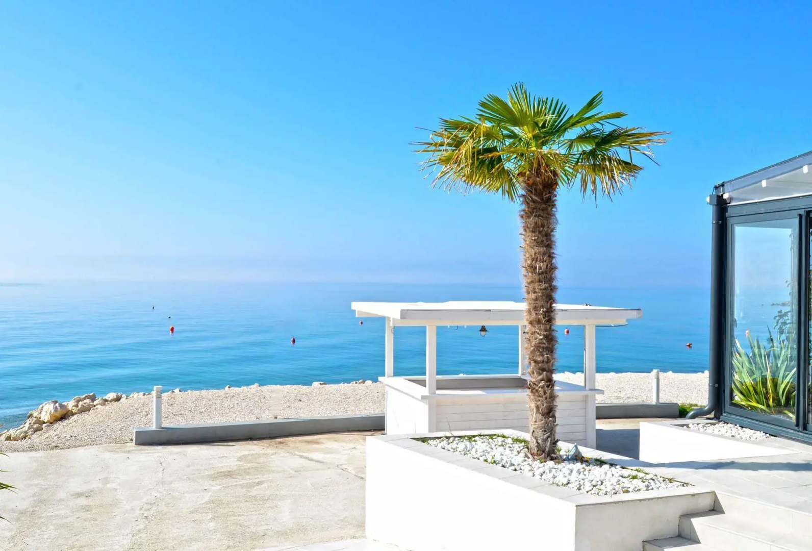 Sunset Beach Suites