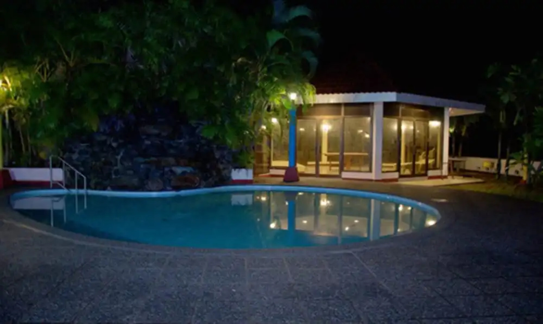 Club Manila East Real