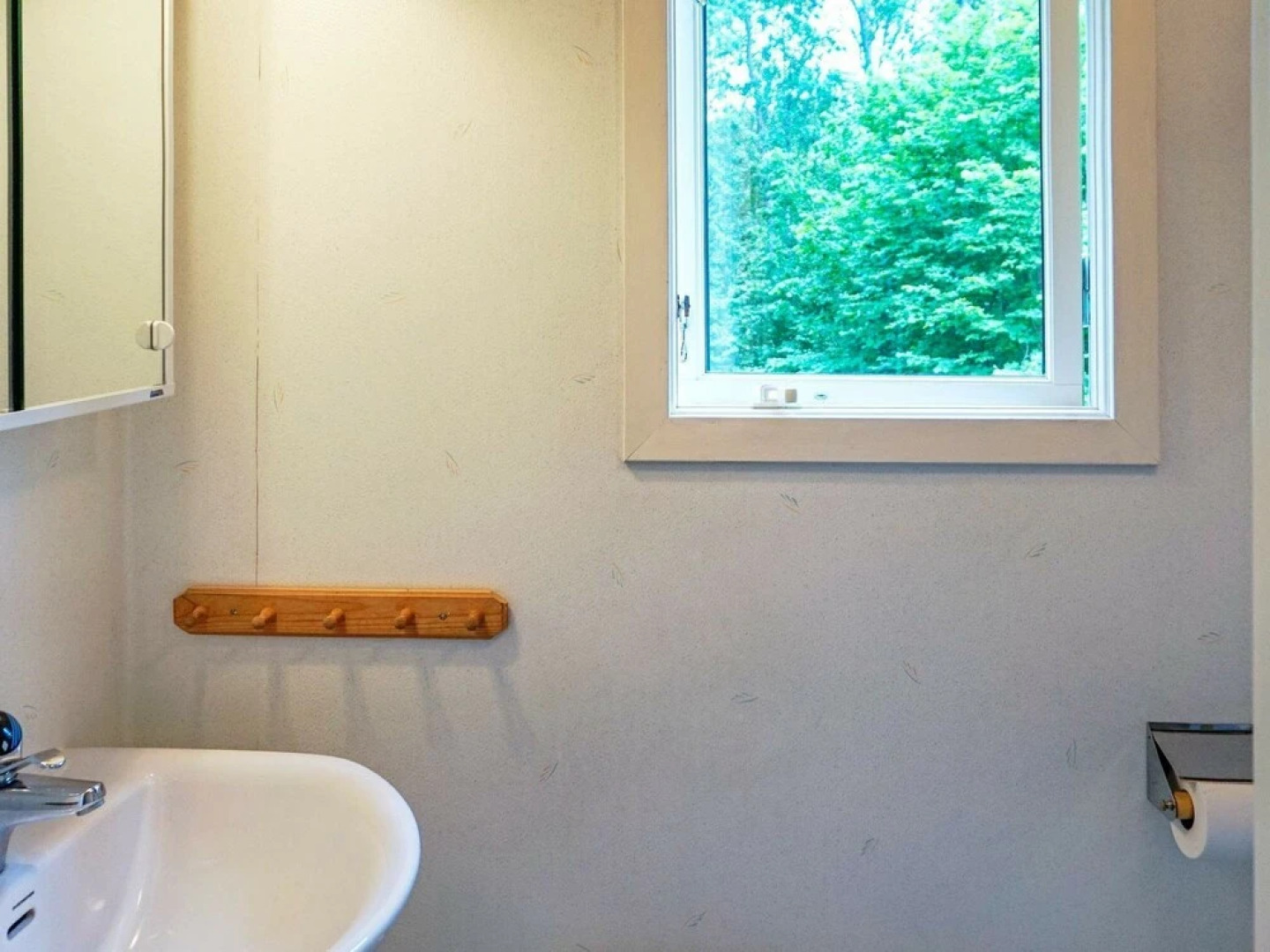 6 Person Holiday Home in Allingsås, Sverige