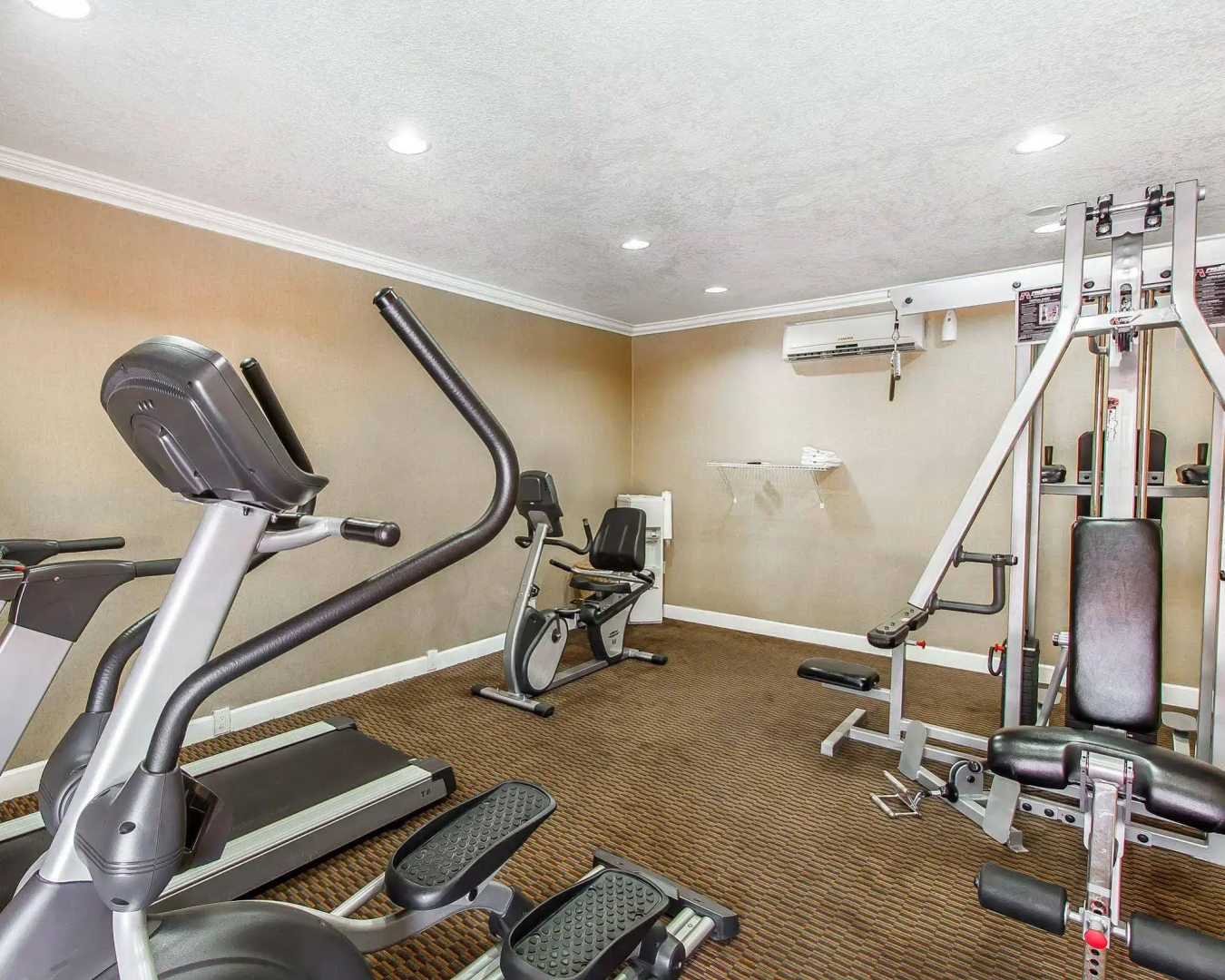 Super 8 by Wyndham Mesa Downtown Near Convention Center