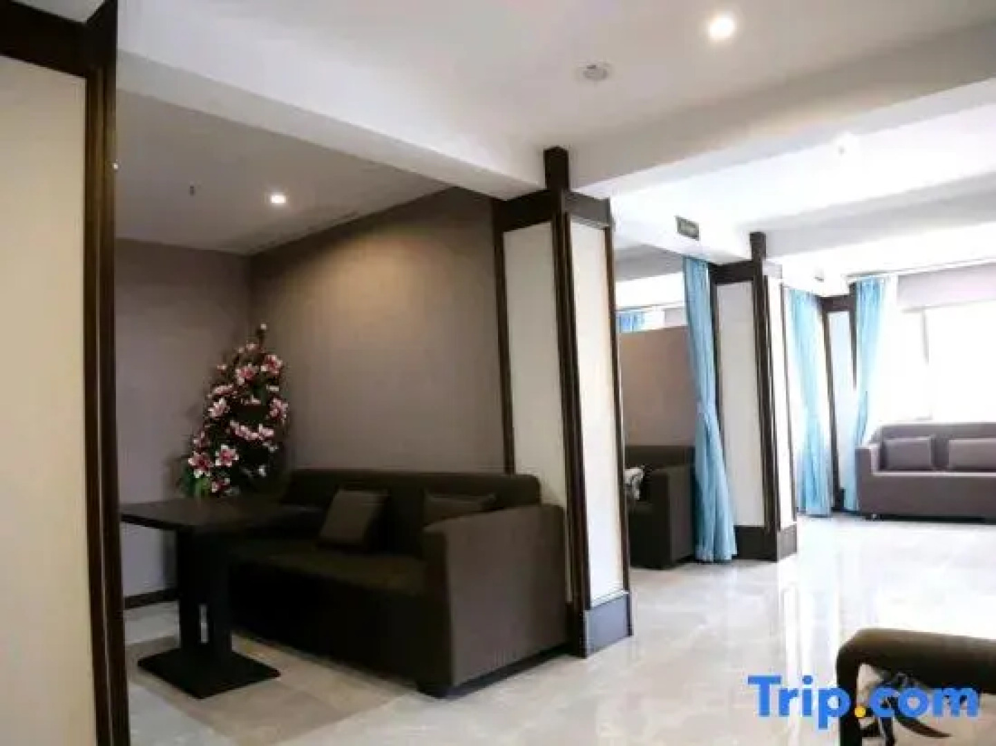 Ruixi International Hotel (Guang'an Railway Station Branch)