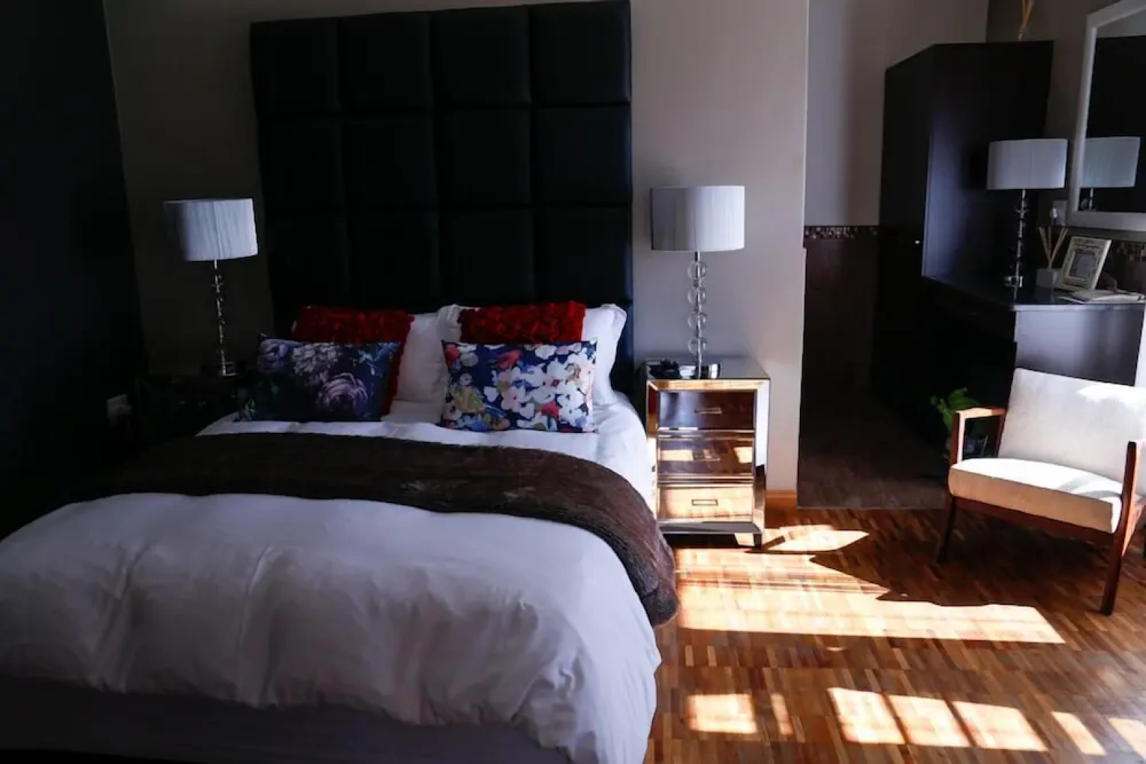 The Hedge Guesthouse