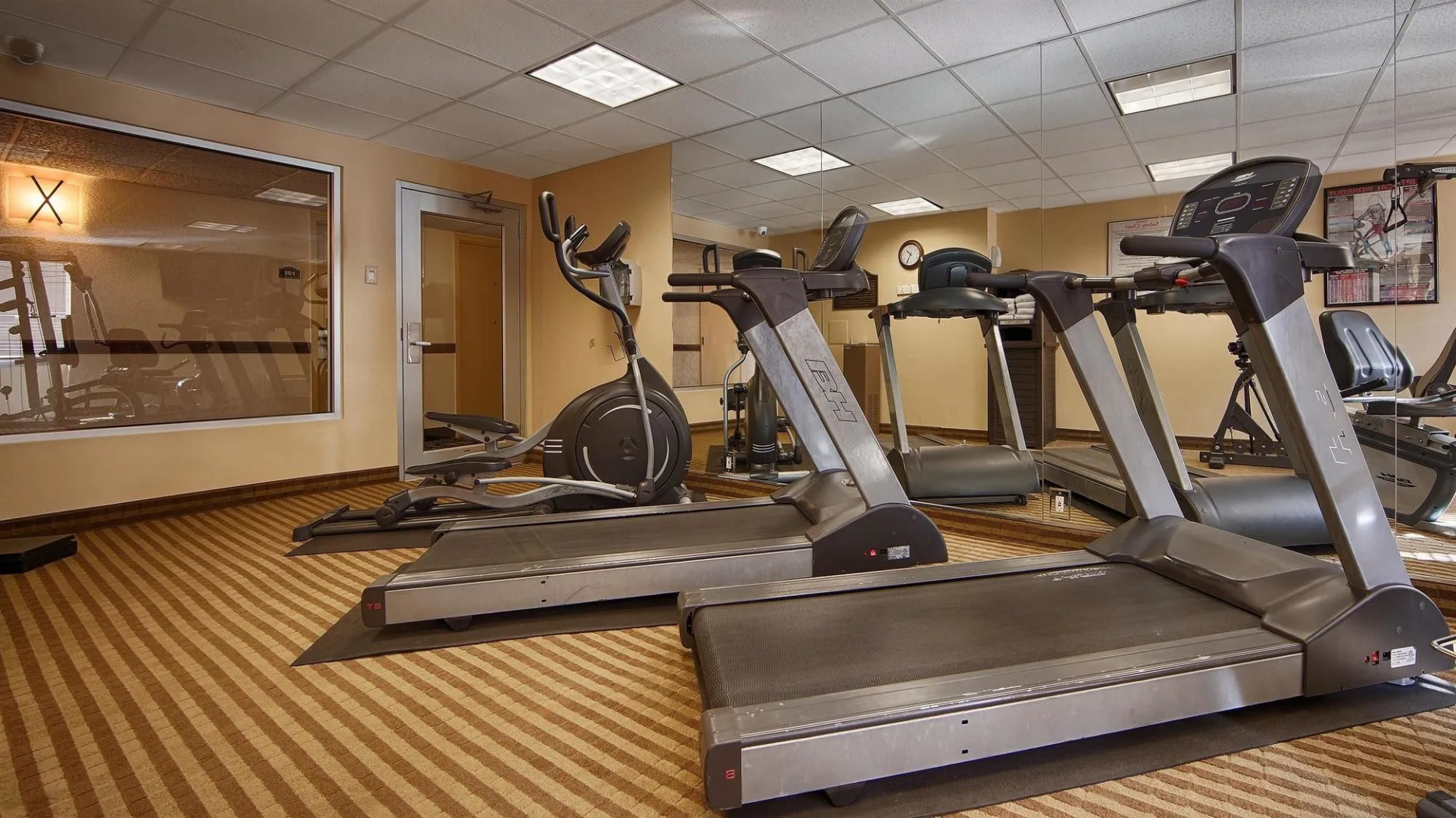 Best Western Plus Bridgeport Inn