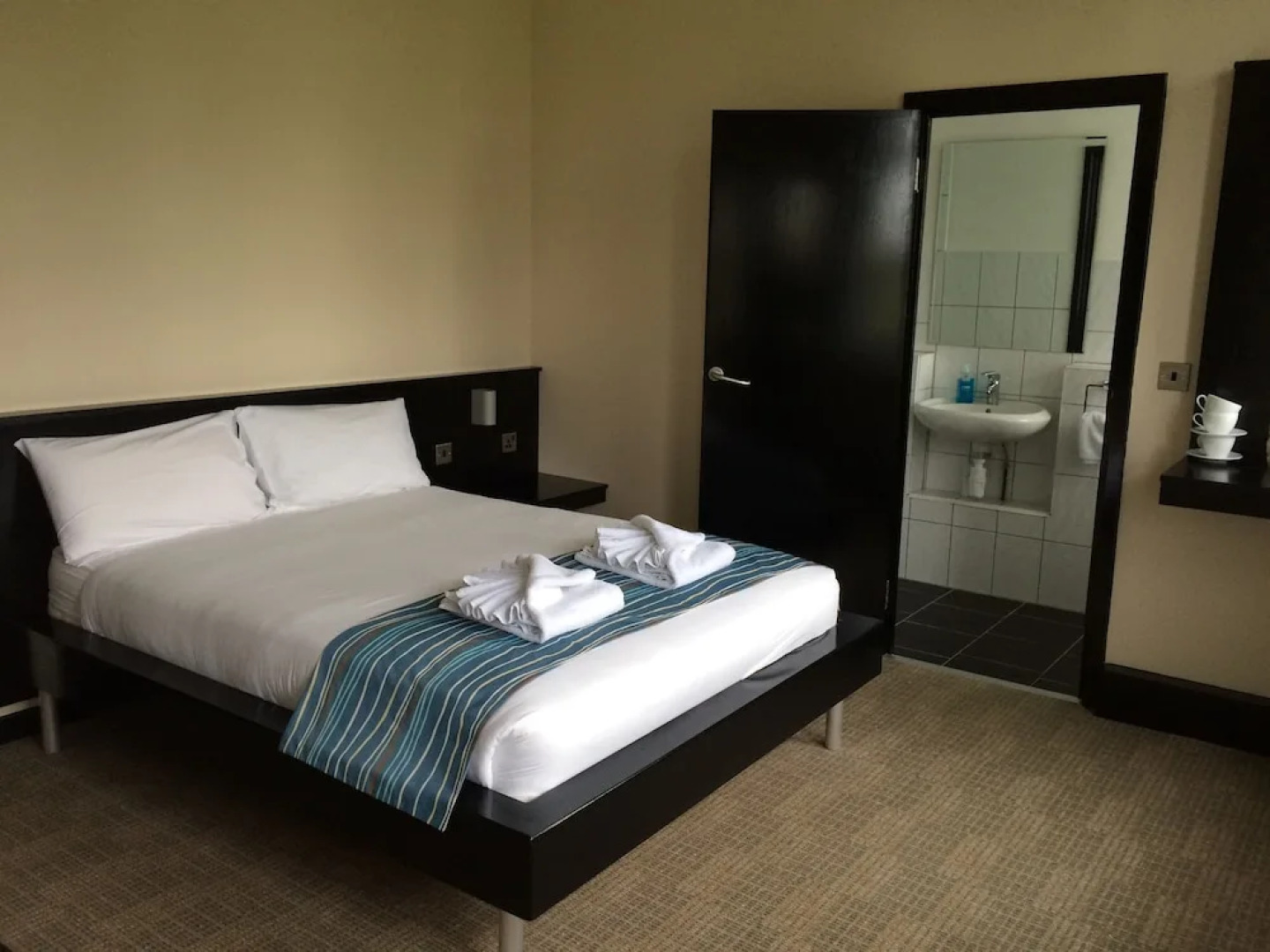 Twinwoods Guestrooms