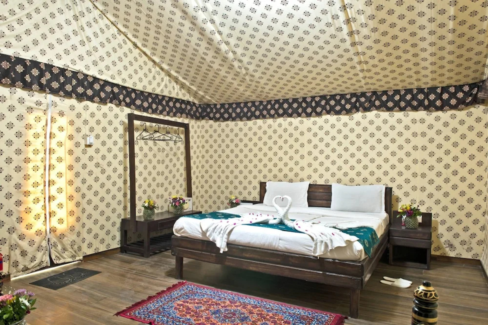 Praveg Tent City Narmada, Statue of Unity