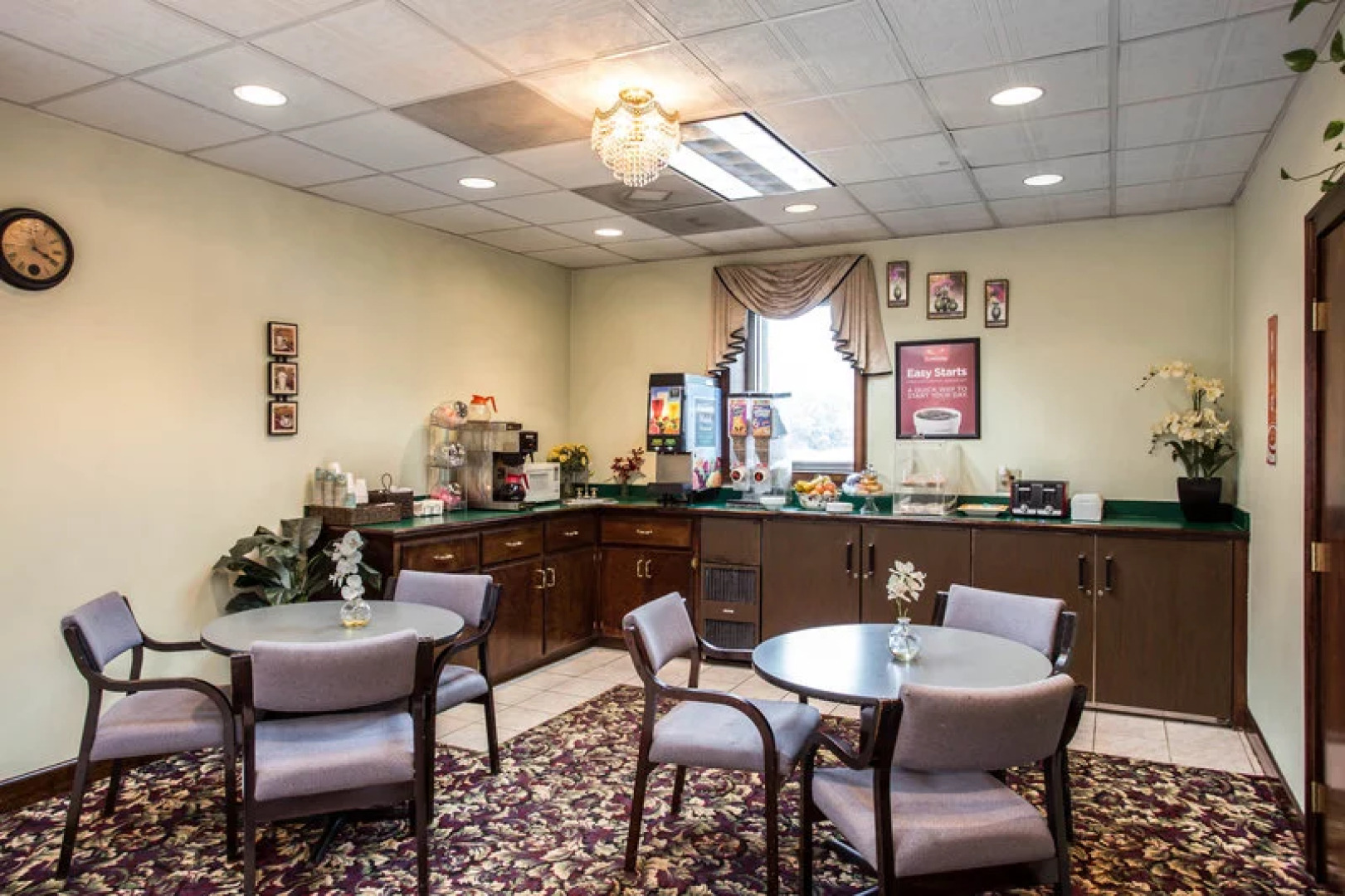 Econo Lodge and Conference Center