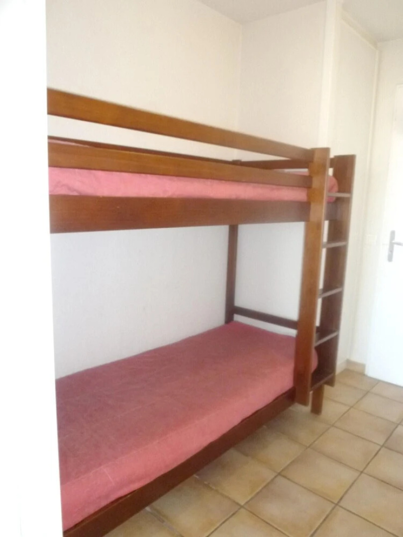 Studio in Ciboure, With Wonderful sea View, Shared Pool, Furnished Balcony - 300 m From the Beach