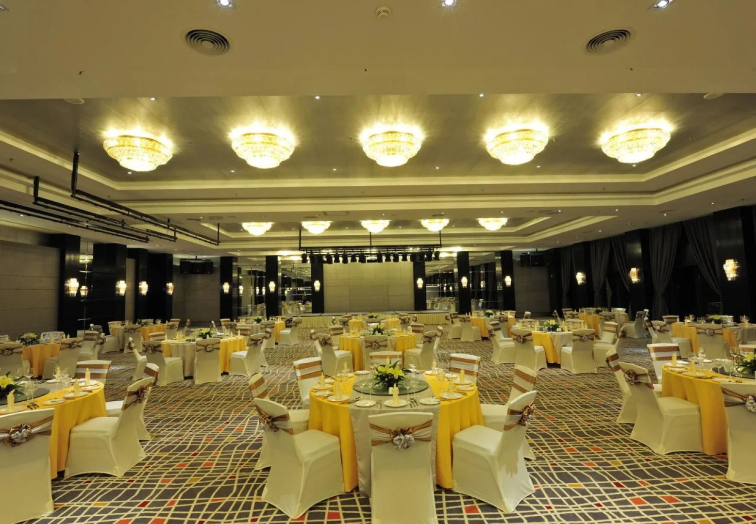 Ming Garden Hotel and Residences