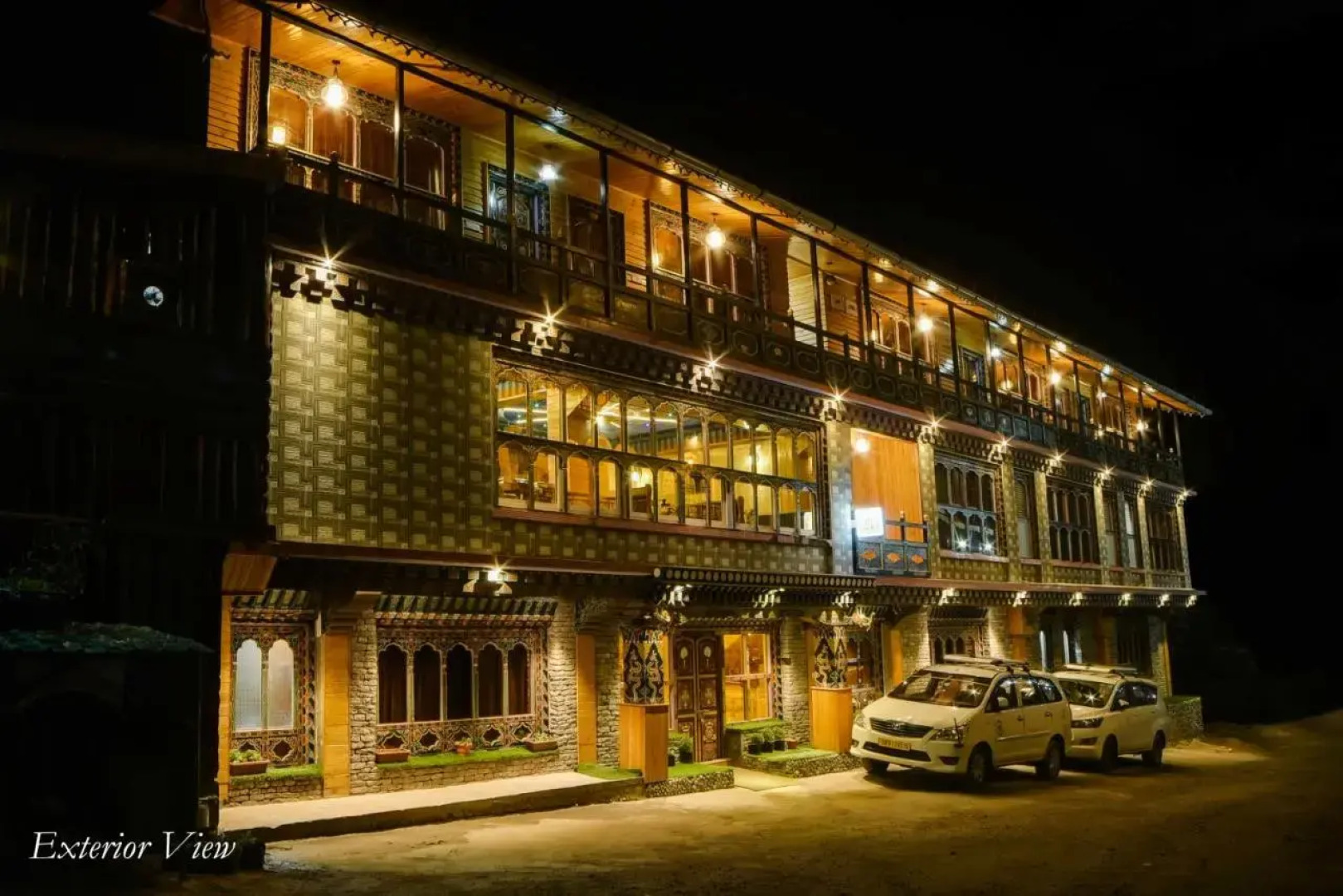 Summit Panghen Metok Hotel