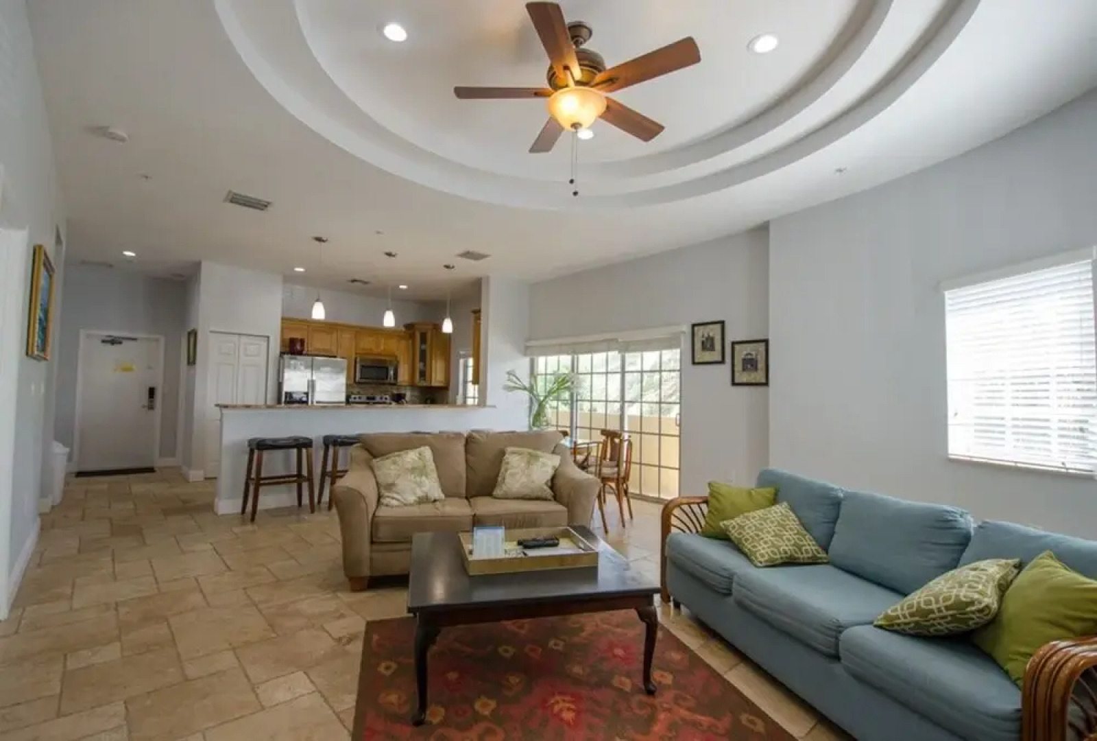 Vistalmar Three Bedroom Deluxe Apartment