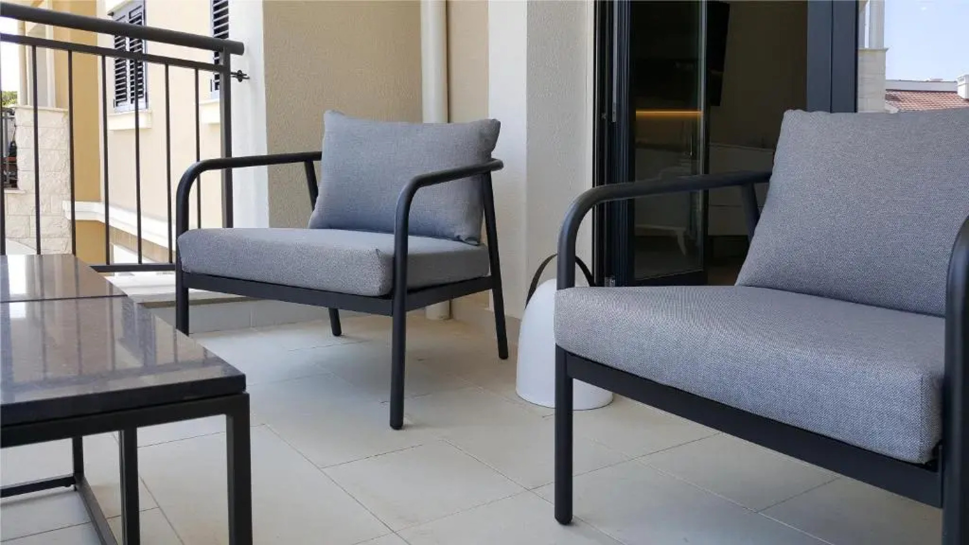 Lustica Bay Centrale lovely 2 bedroom apartment