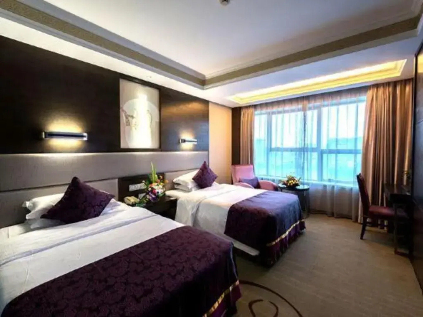 Yiwu Yimei Plaza Hotel