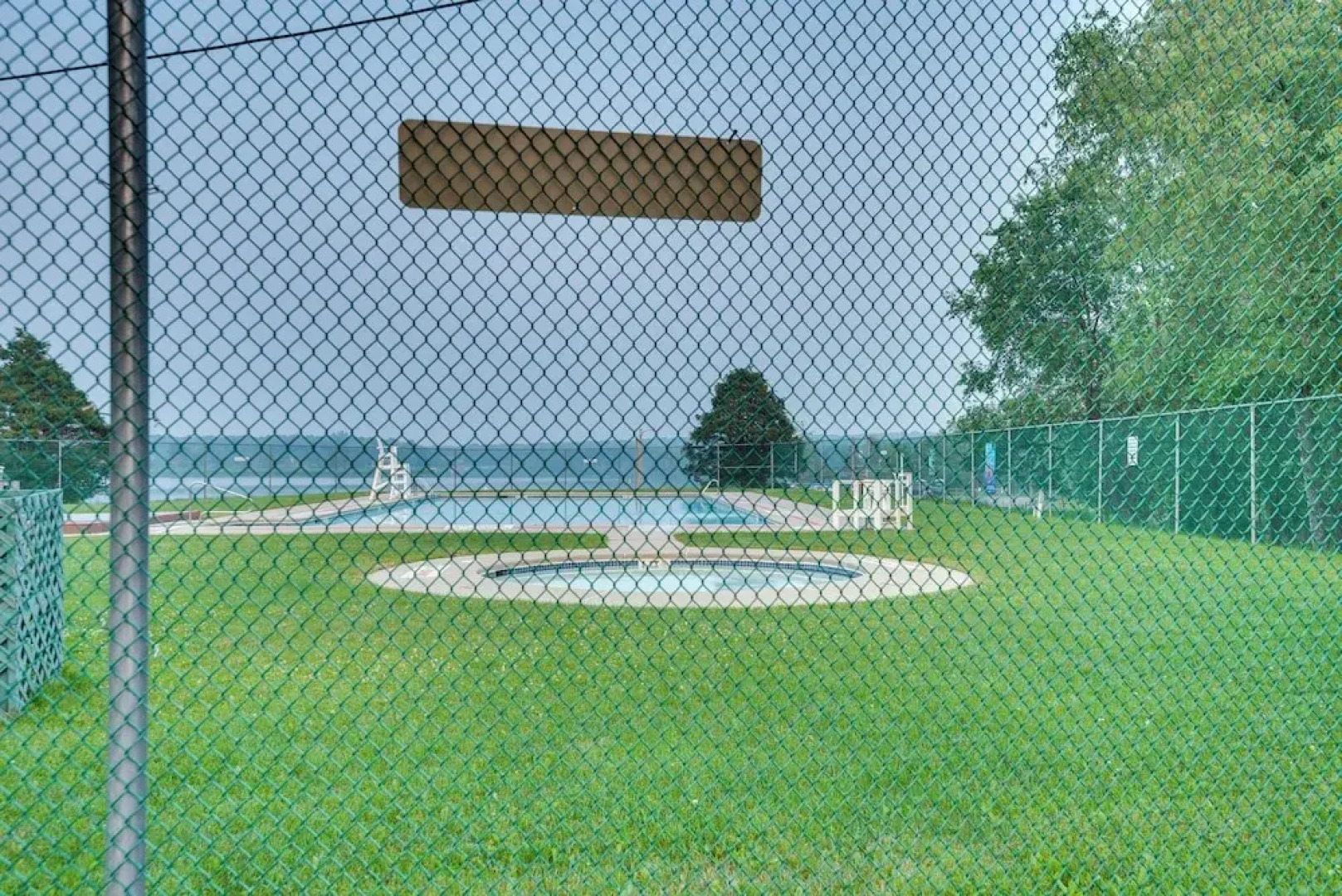 Community Beach Access: Modern Poconos Cabin!