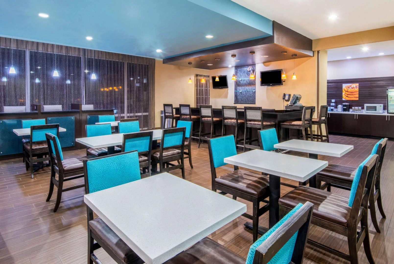 La Quinta Inn & Suites by Wyndham Clinton Historic Route 66