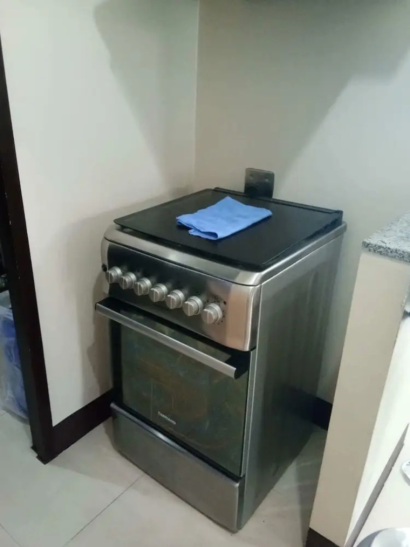 Cubao ManhattanHeights Unit 4Q Tower D