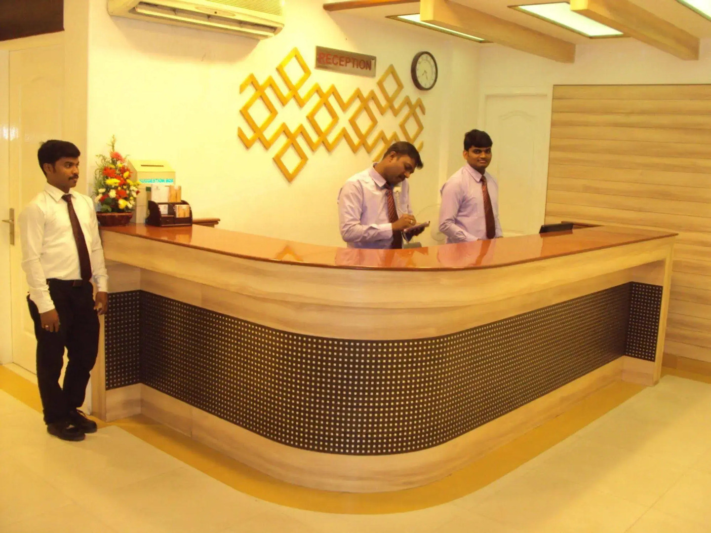 Hotel Palmyra Grand Inn