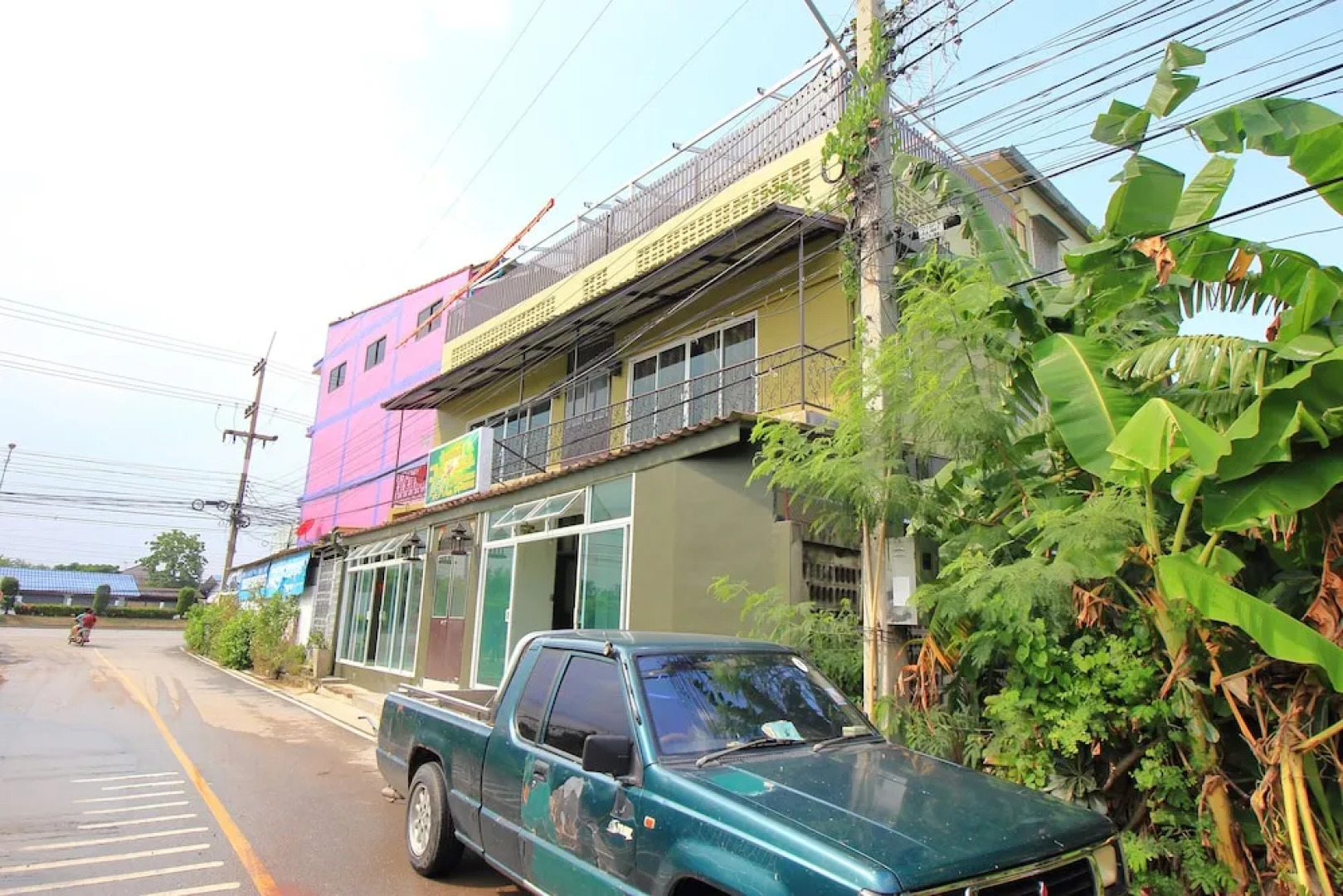 OYO 381 Baan Kesmanee