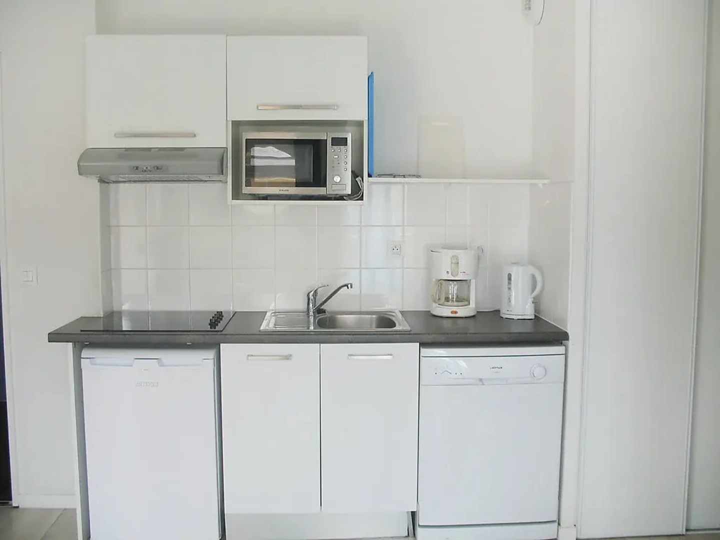 Adonis Grandcamp - Les Isles de Sola