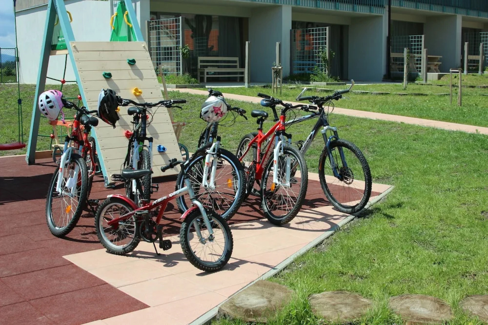 Apartments Ceresnovy Sad