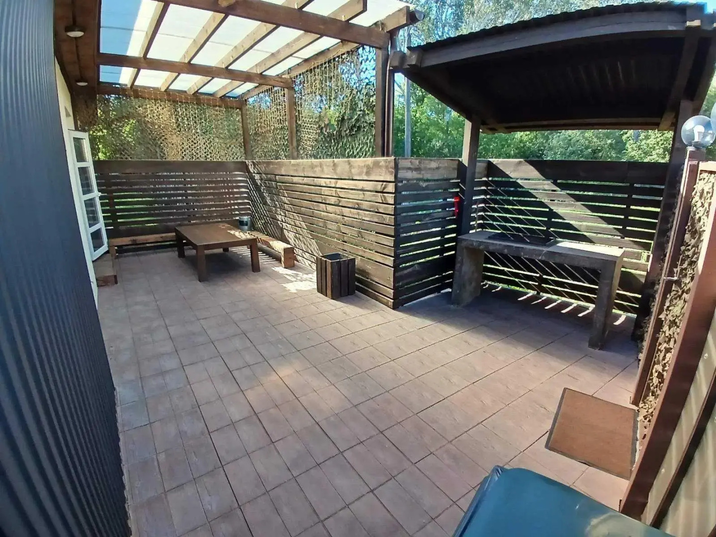 Гостевой дом с бассейном и баней в Дубках