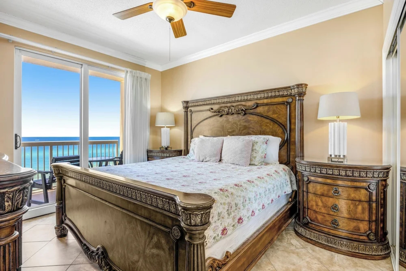 Corner Unit Right on the Sand, 2 Lagoon-style Pools, Spectacular Views