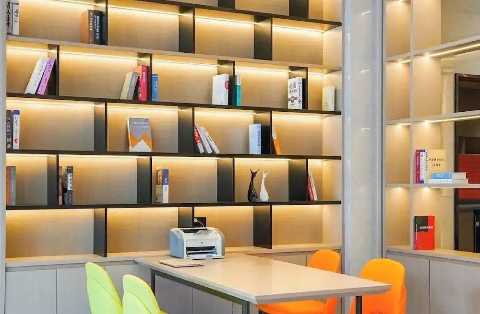 yi xuan hotel - bus station