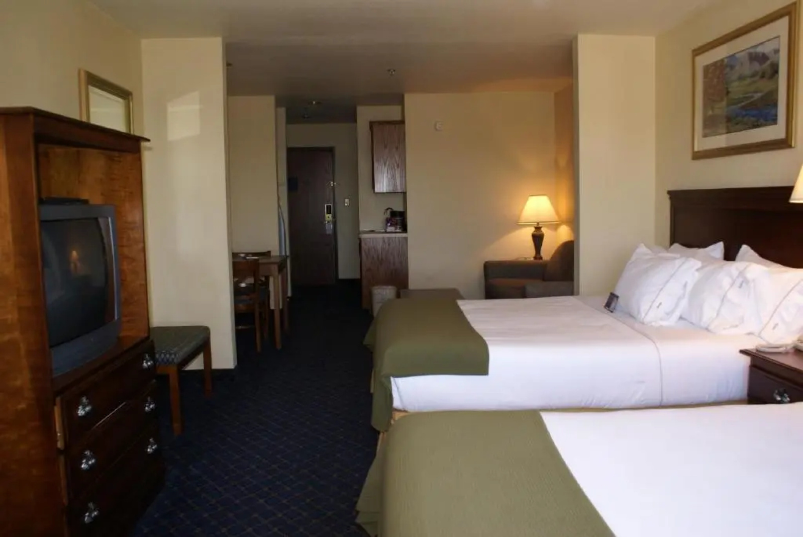 Holiday Inn Express & Suites Mountain Home