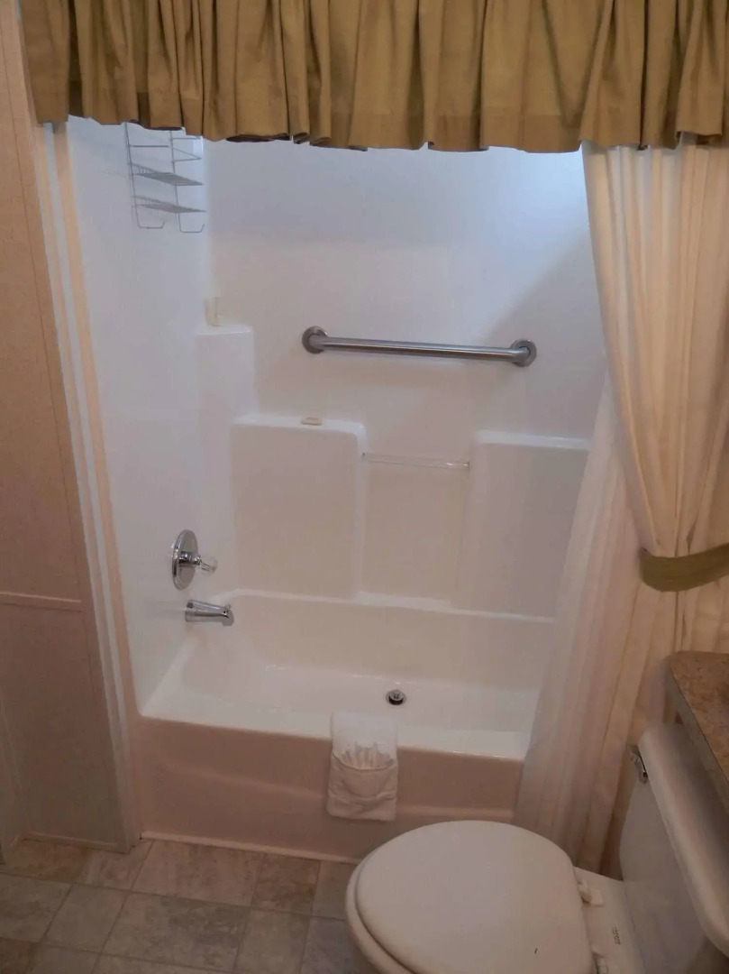 Road Runner Travel Resort - Caravan Park