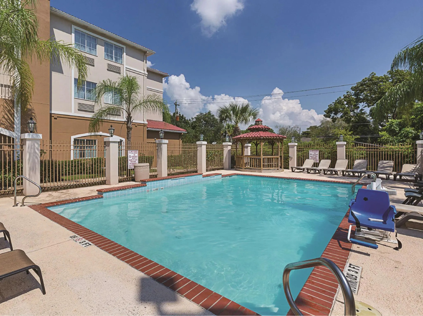 Kemah Edgewater Hotel, SureStay Collection by Best Western