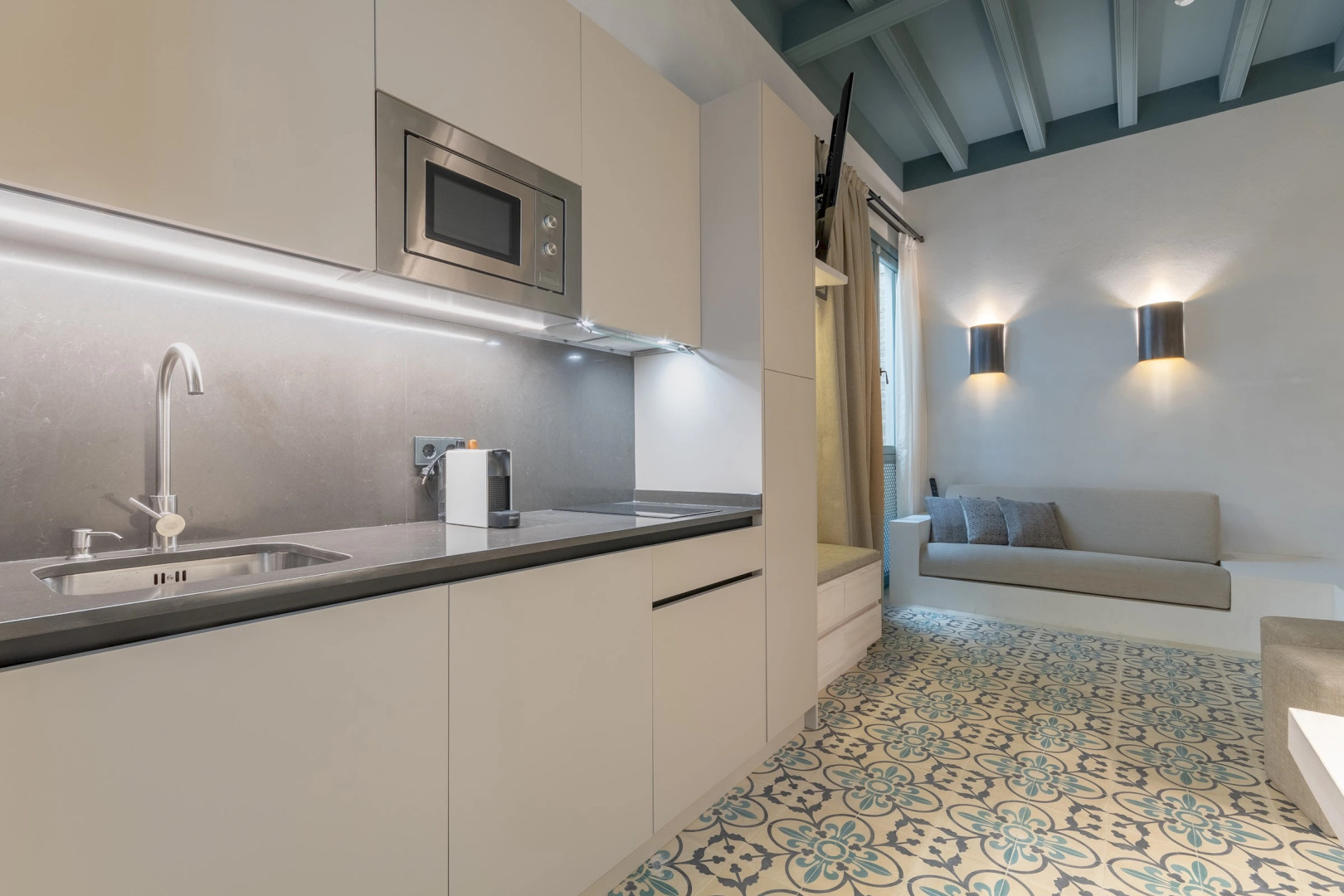 Caminante del Agua III