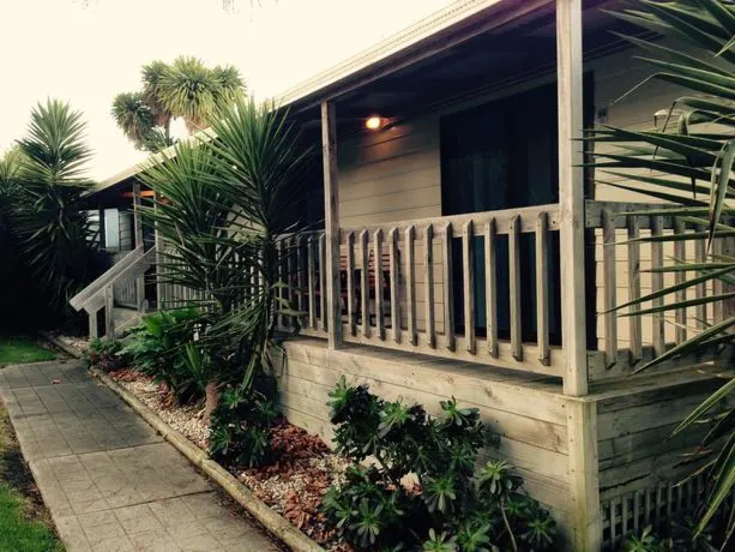 Great Ocean Road Motor Inn Cottages