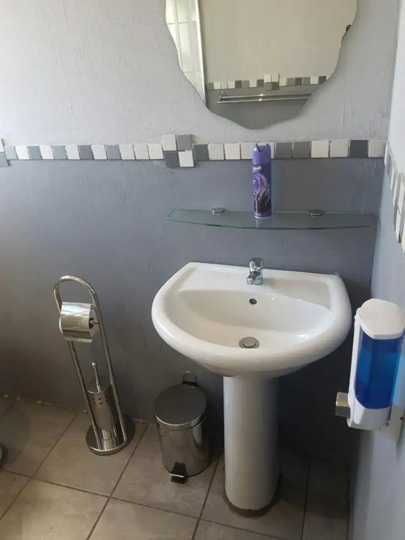 Twilight Breeze Lodge