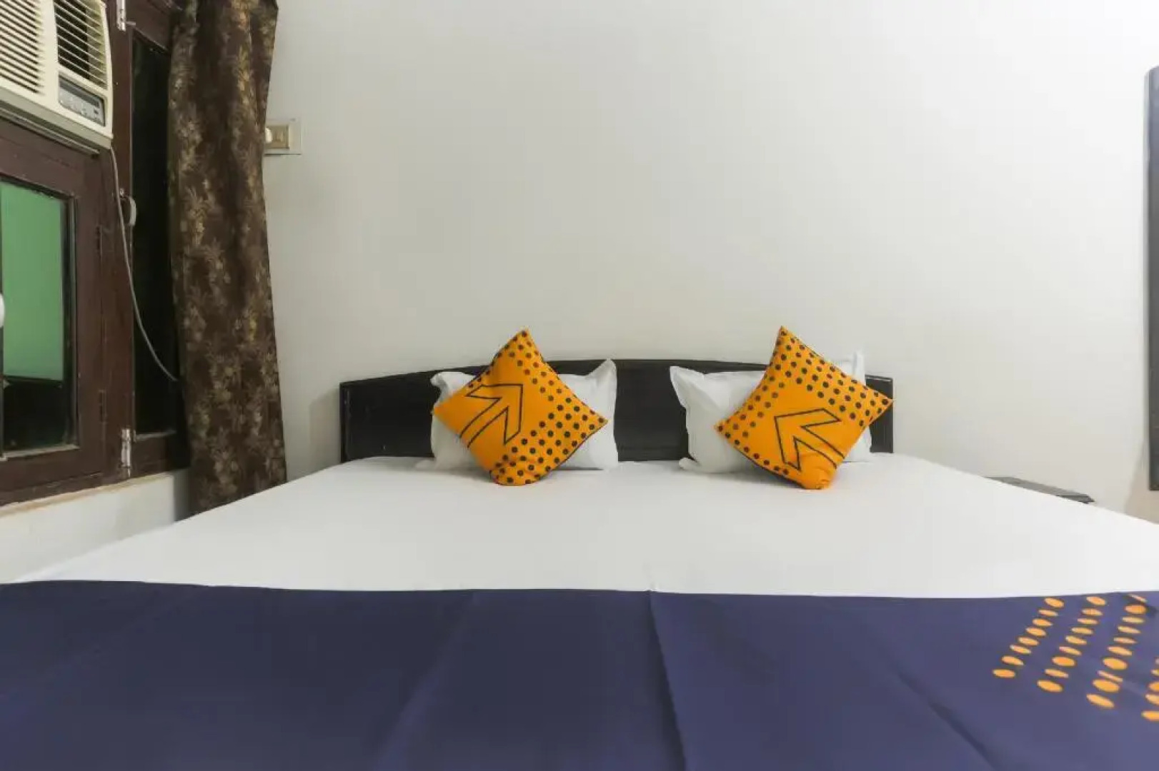 Leela Palace by OYO Rooms