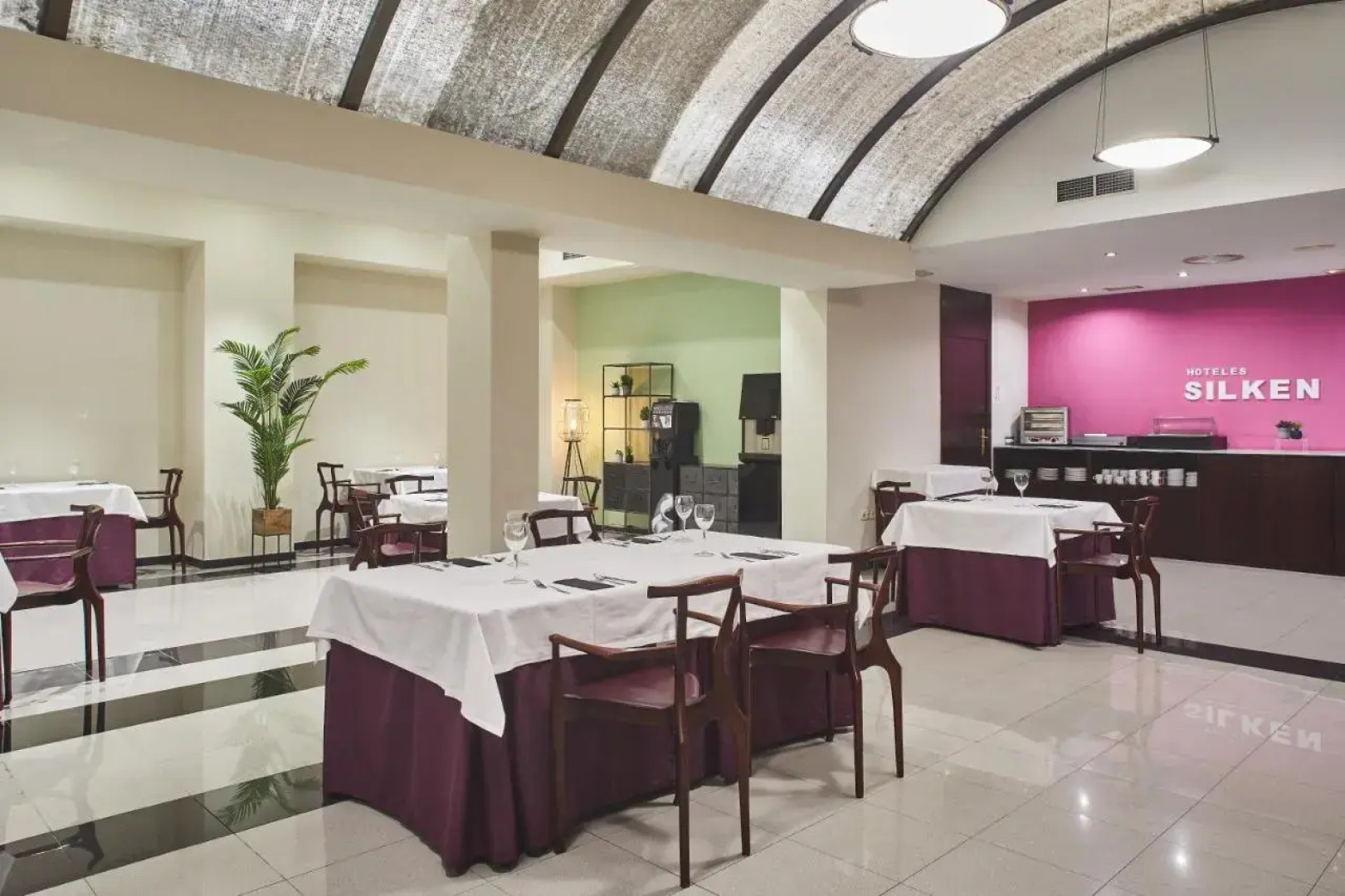 Hotel Silken Rona Dalba