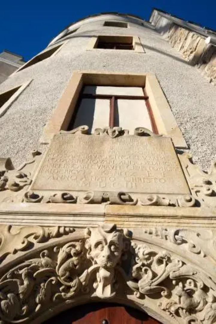 Zamek Karpniki Schloss Fischbach