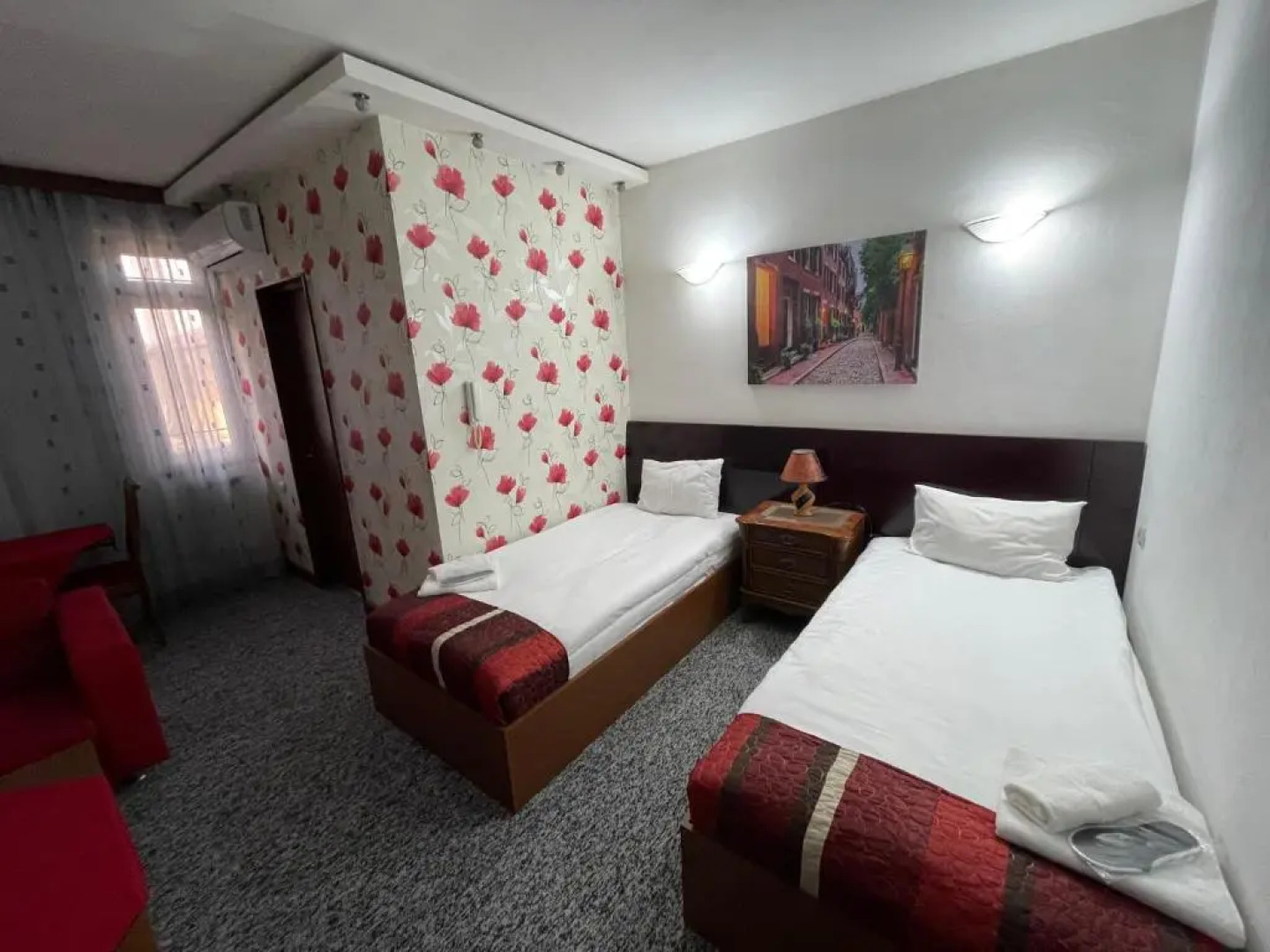 No Problem Hotel at Glinka Street