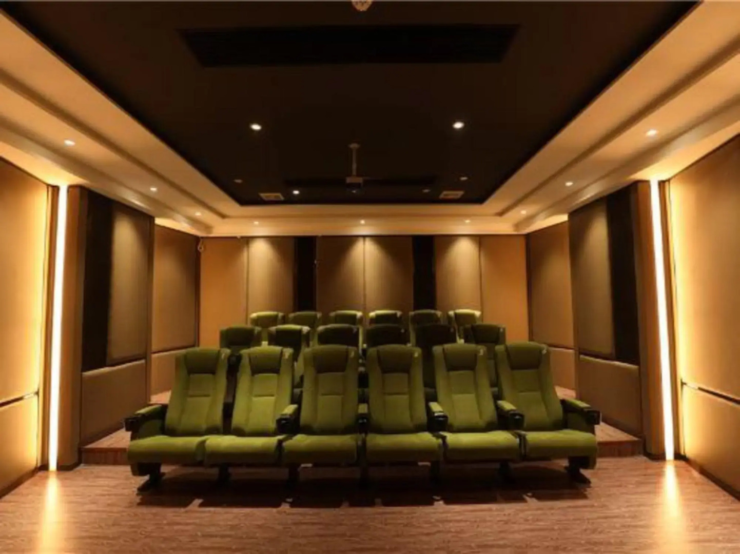 QuanZhi hotel（Heshan Plaza store ）