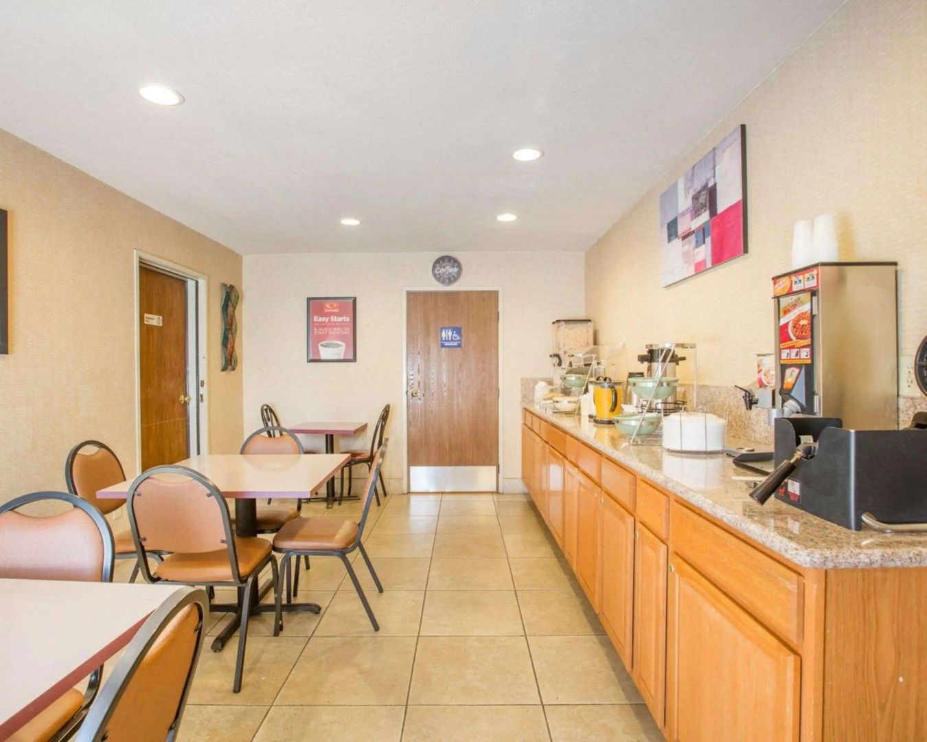 Econo Lodge Inn & Suites Lodi - Wine Country Area